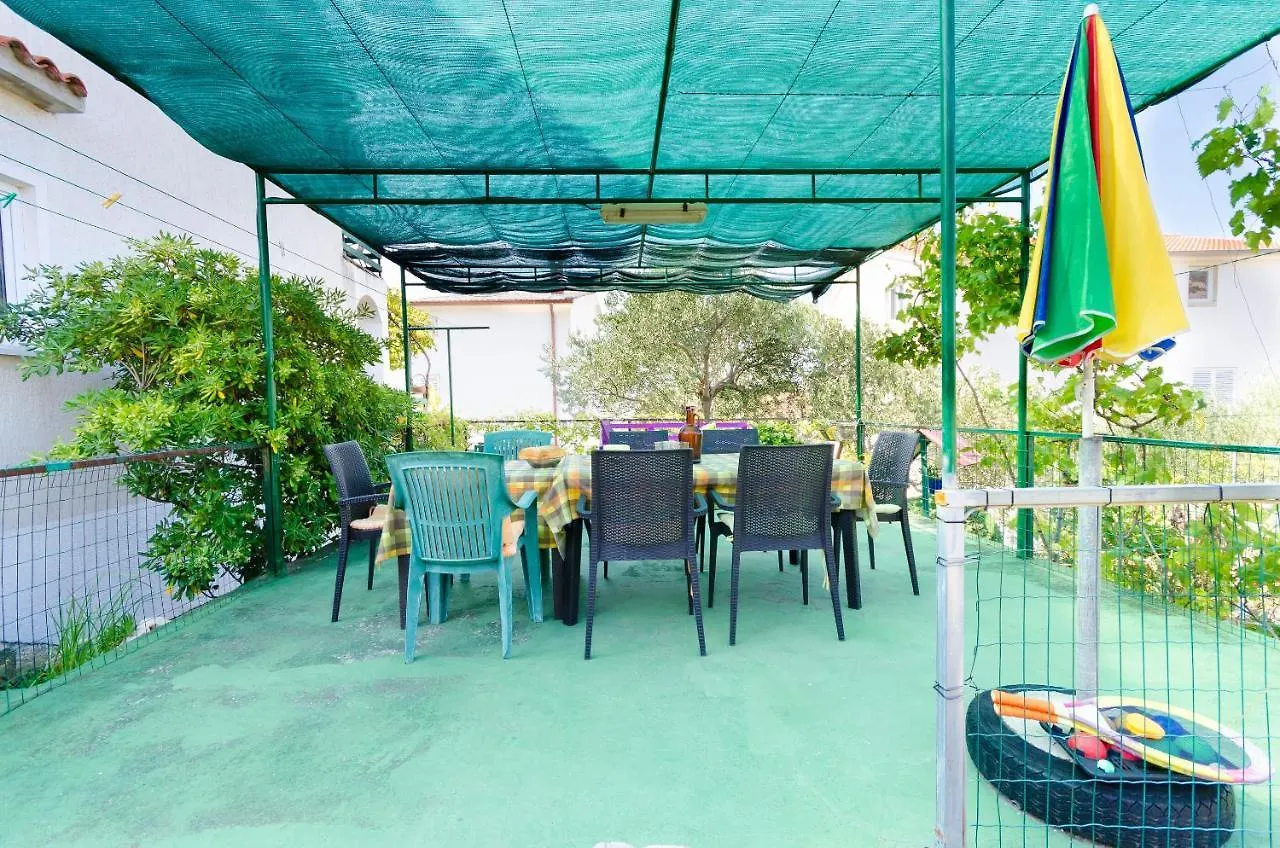 Apartments Ines Banjol