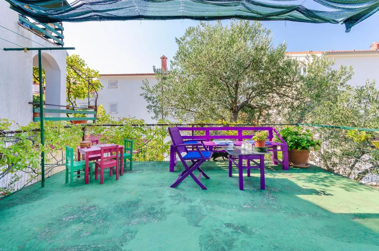 Apartments Ines Banjol