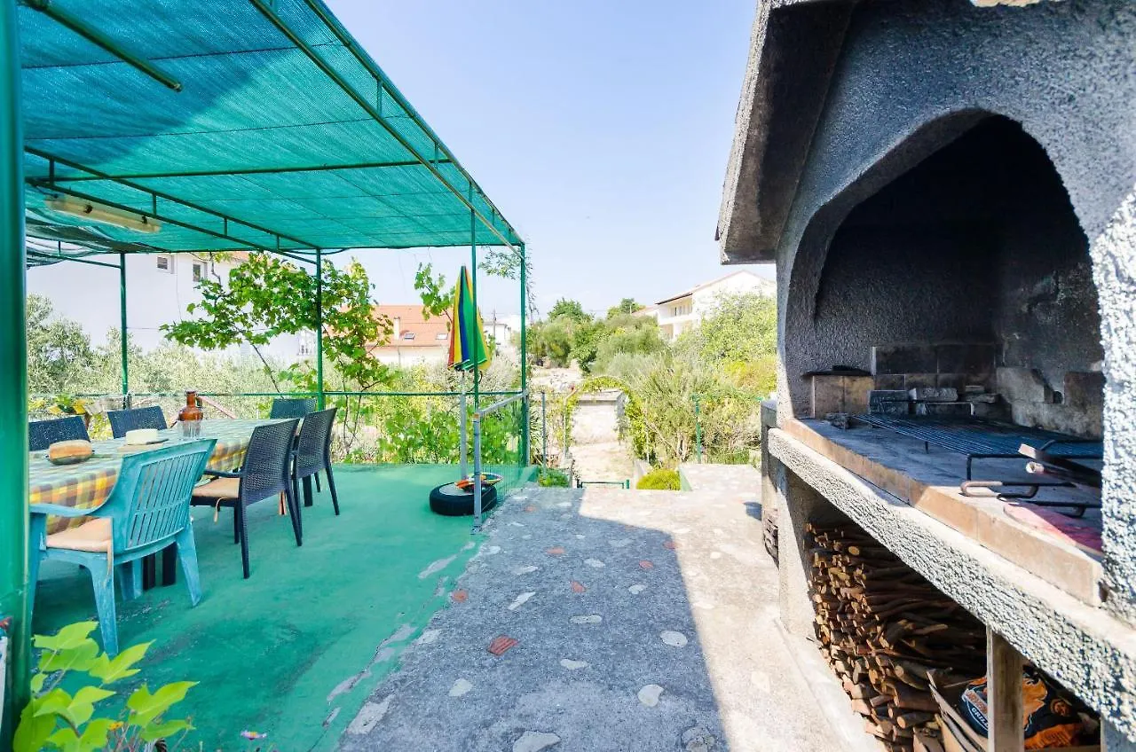 Apartments Ines Banjol Croatia