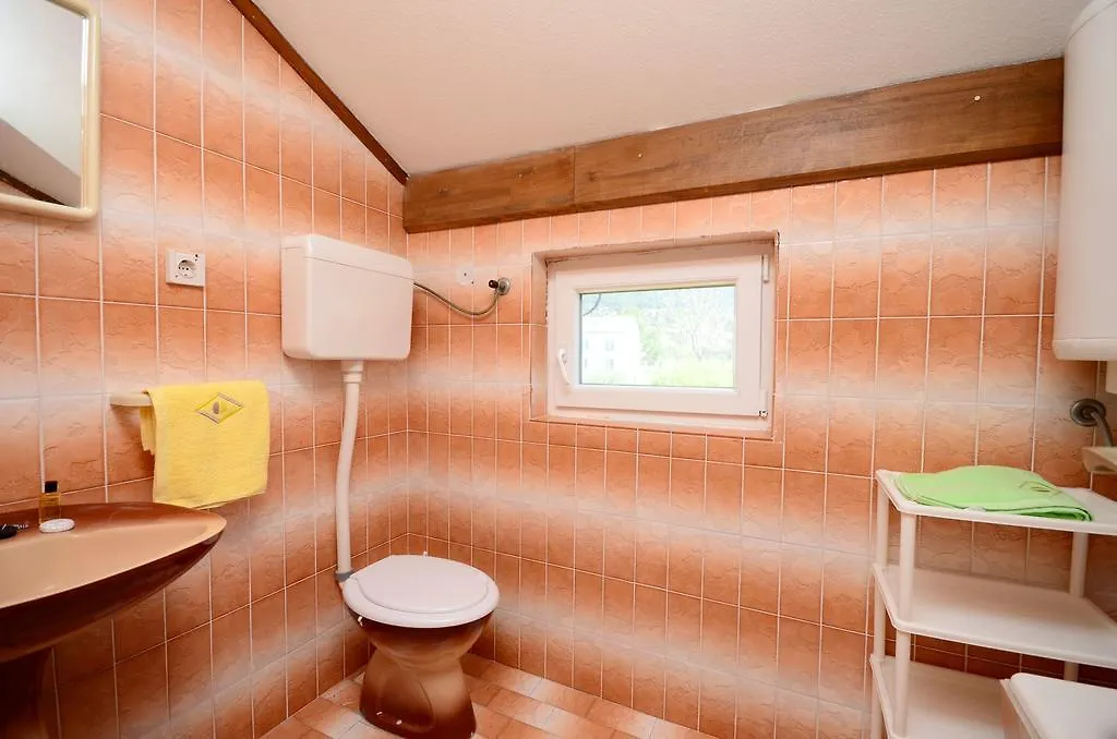 Apartments Ines Banjol